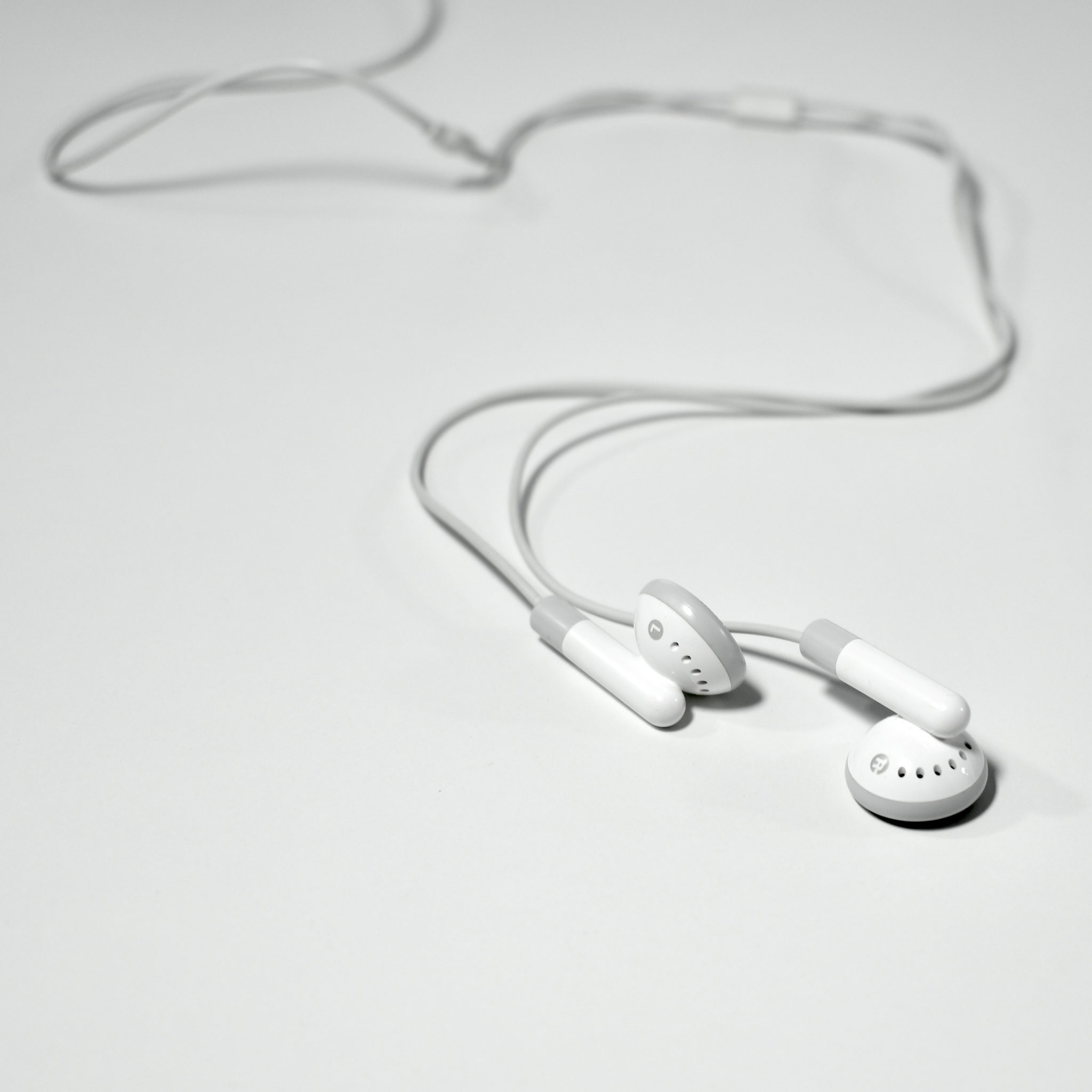 Original iPod headphones (Generation 2, 2002)